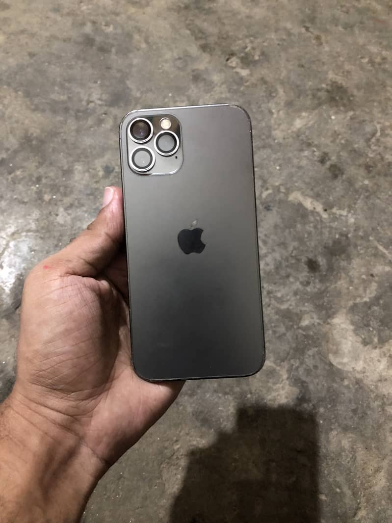 Apple iPhone 12 Pro 1