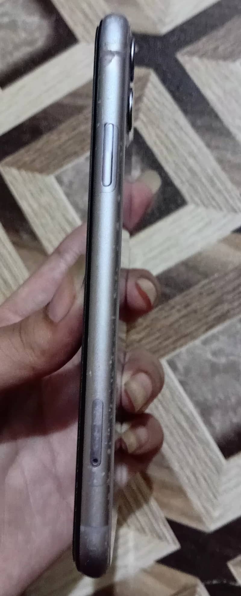 Apple iPhone 11 1