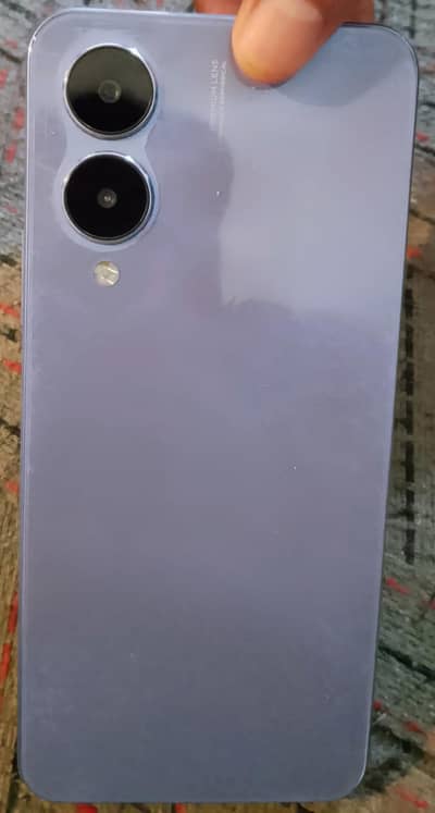Vivo Y17s