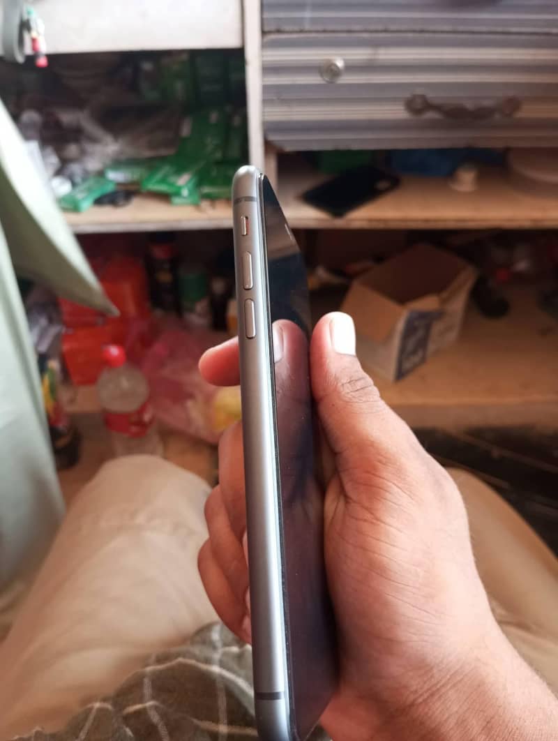 Apple iPhone 11 5