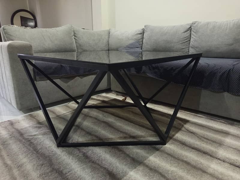 centre coffee table 0