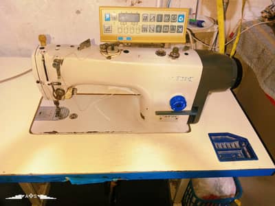 Jack single needle machine