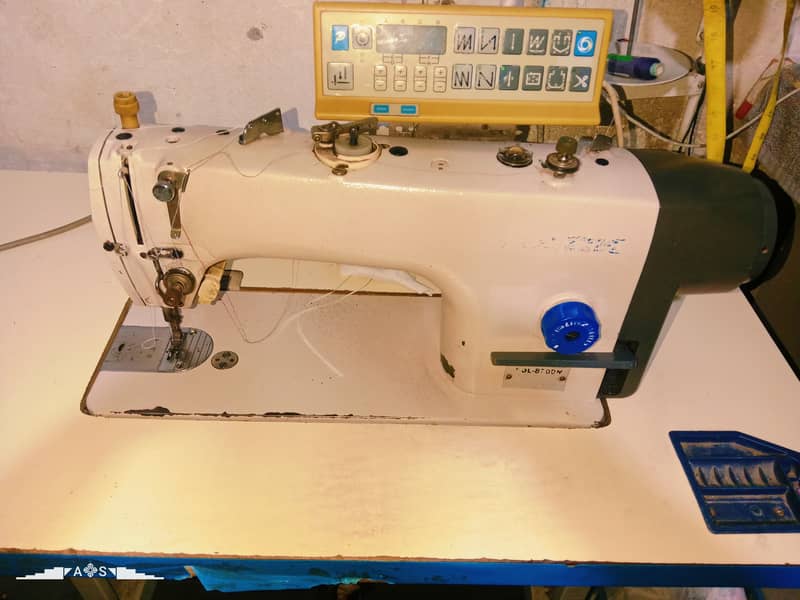 Jack single needle machine 1