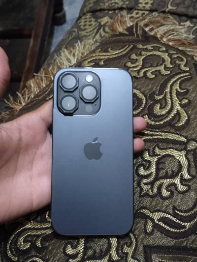 iphone 14 pro- 128 gb, Used. battery health 81% original box