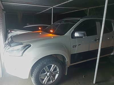 Isuzu D-Max V-Cross 2019