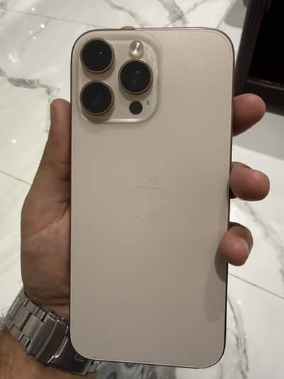 Apple iPhone 16 Pro Max
