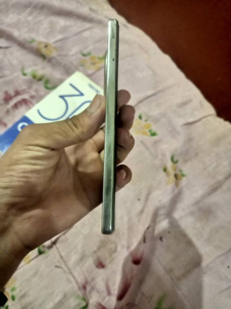 Tecno CAMON 30 4