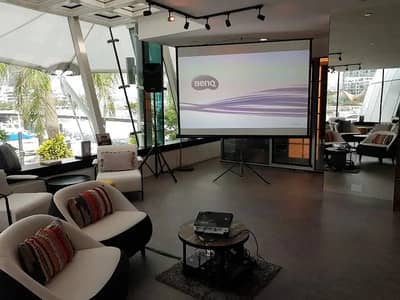 Projector with Screen | Epson BenQ Sony Hitachi Multimedia Projector