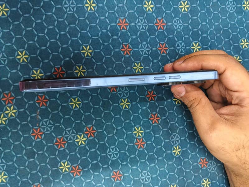 Tecno CAMON 20 2