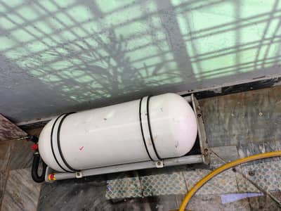 CNG CYLINDER