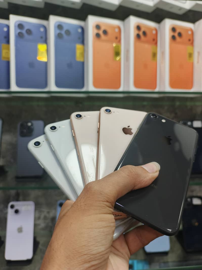 Apple iPhone 8 1