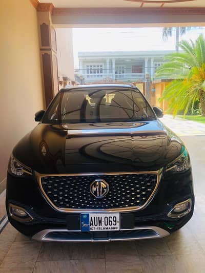 MG HS Trophy 2021
