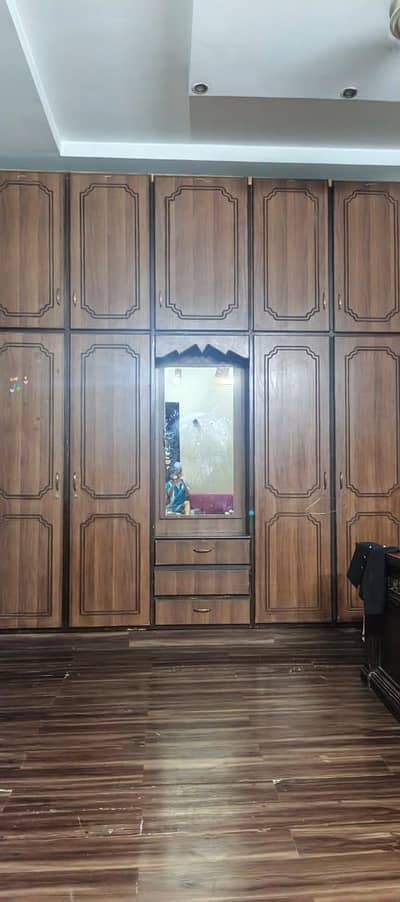 completele wardrobe for sale