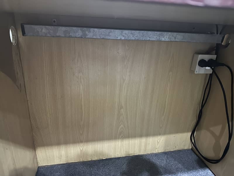 Office table 1