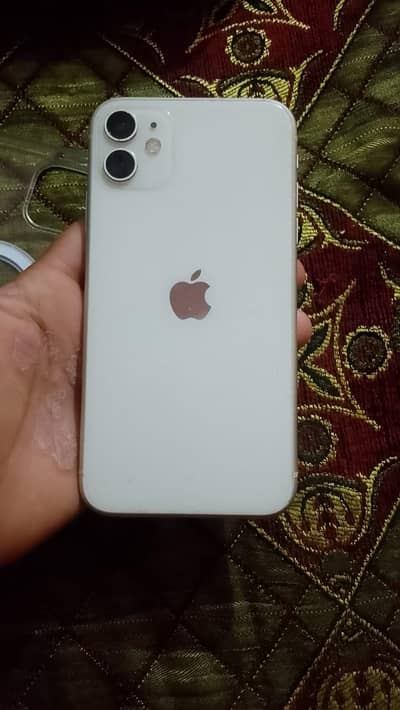 Apple iPhone 11