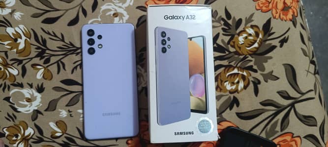 Samsung Galaxy SM-A325F/DS    RAM:6GP  ROM:128