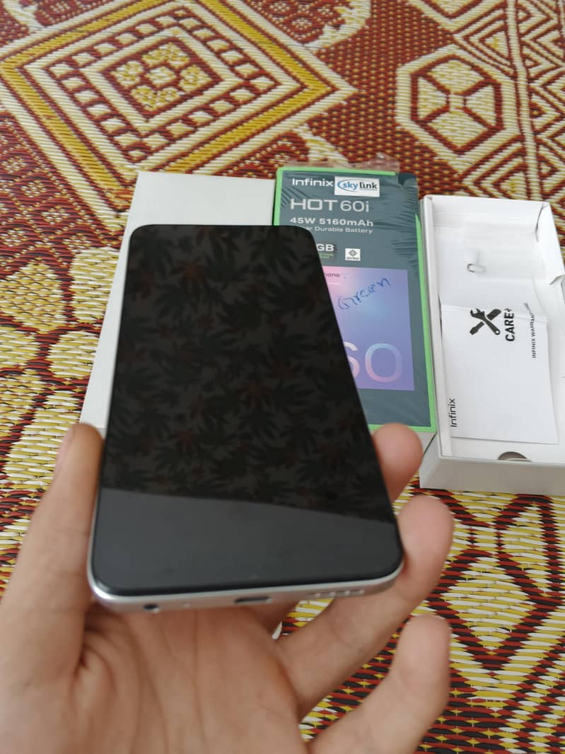 infinix hot 60 i 8