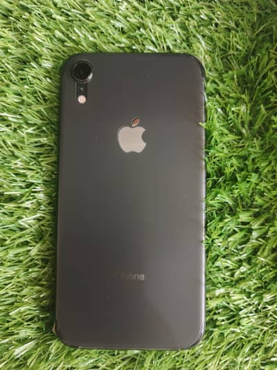 Iphone Xr one hand use