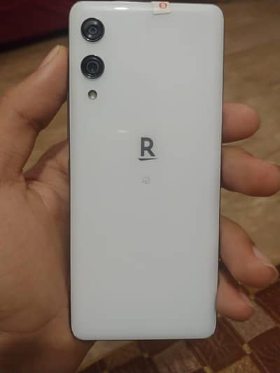 Rakuteen hand 5G (Japanese phone)
