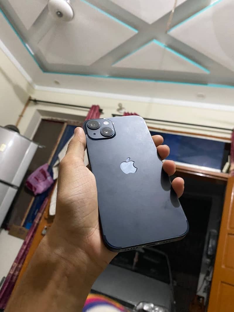 Apple iPhone 13 3