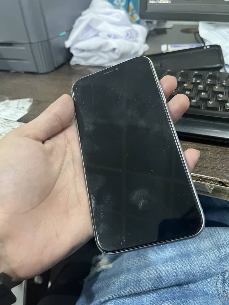 Apple iPhone XR 2