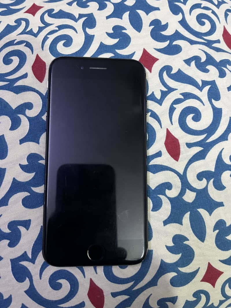 Apple iPhone 7 4