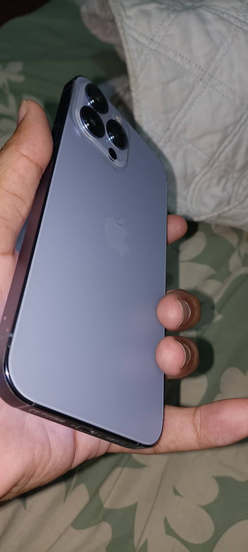 Apple iPhone 13 Pro Max 7