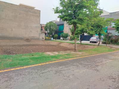 1 Kanal Plot For Sale In Q-Block Khayaban-e-Amin Society Lahore.