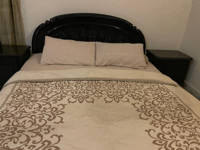 Pure wood bed