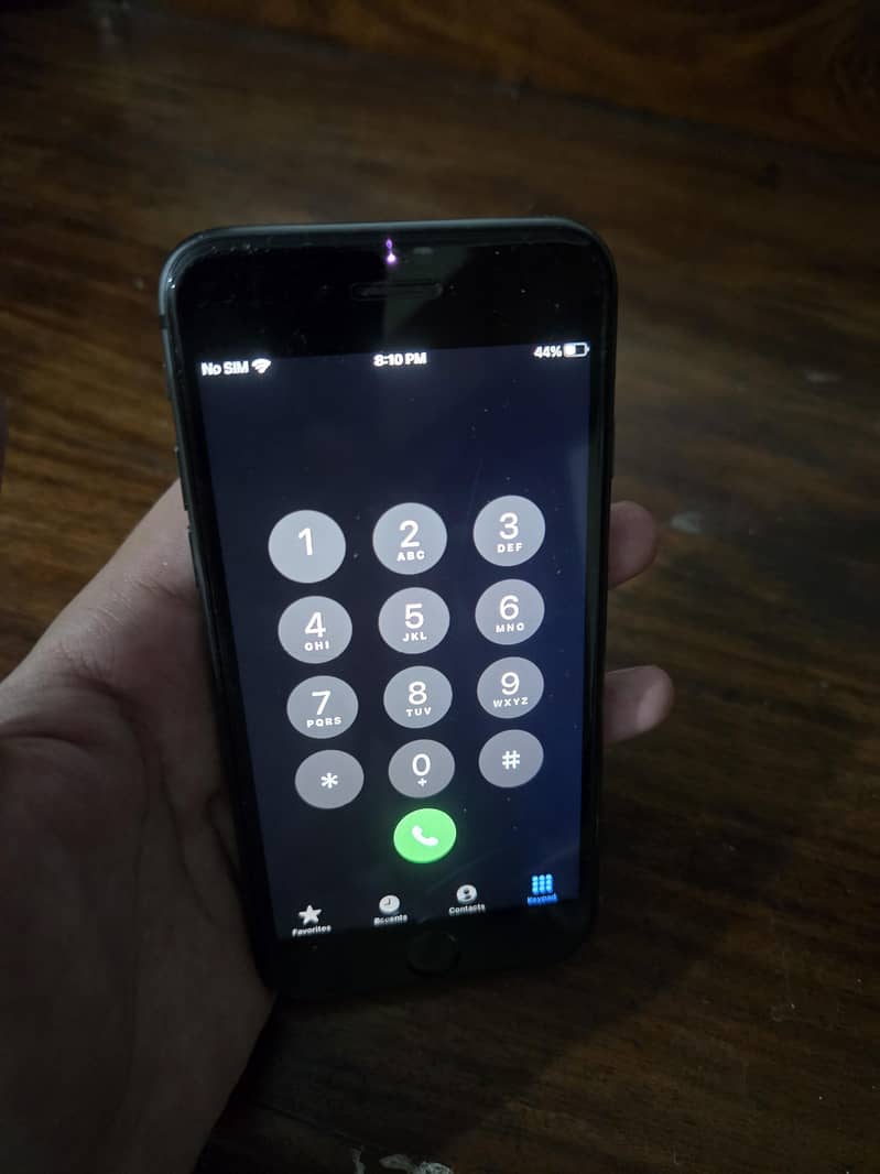 Apple iPhone 8 6