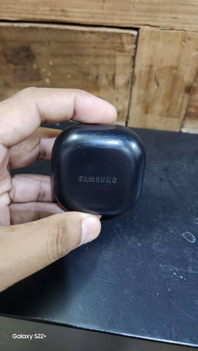 Galaxy buds 2 pro original only left side working