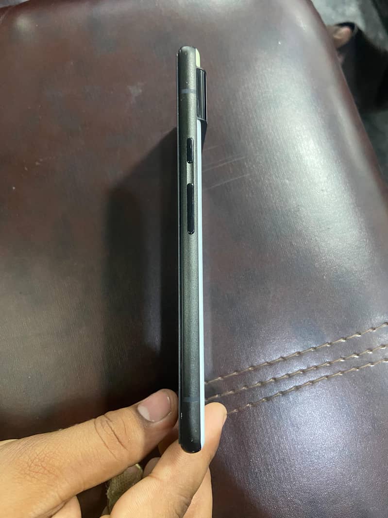 Google Pixel 6 3