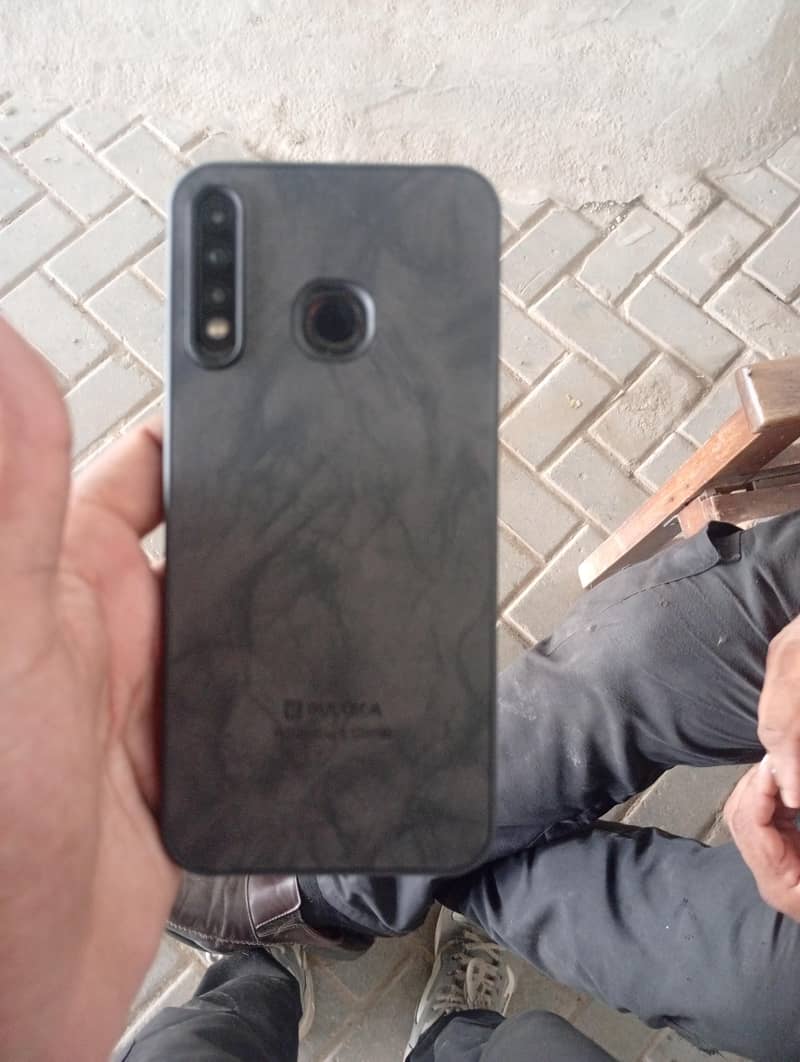 Tecno Spark 4 7
