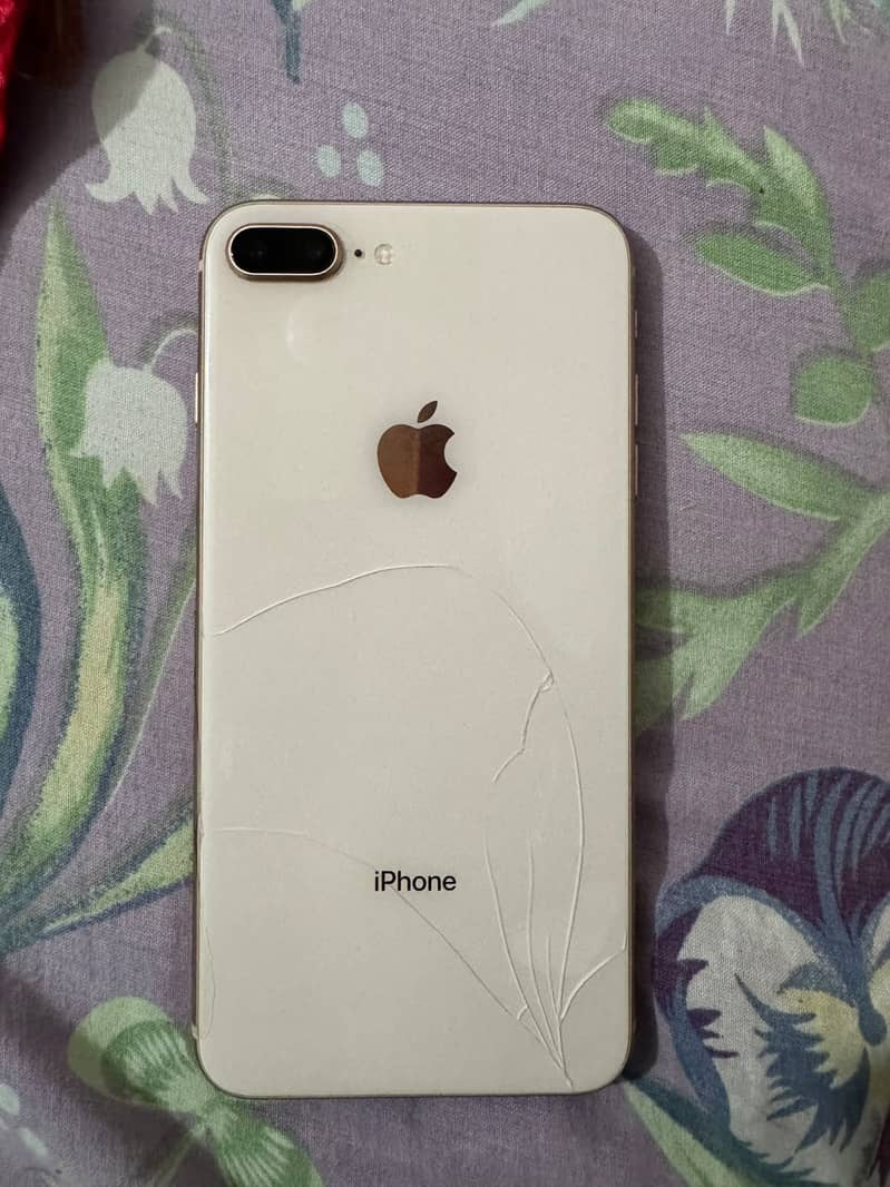 Apple iPhone 8 Plus 0