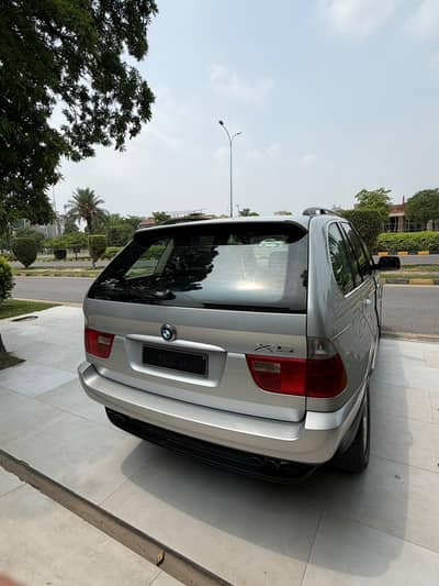 BMW X5 Model 2005 (B2B) Gift For BMW Lovers