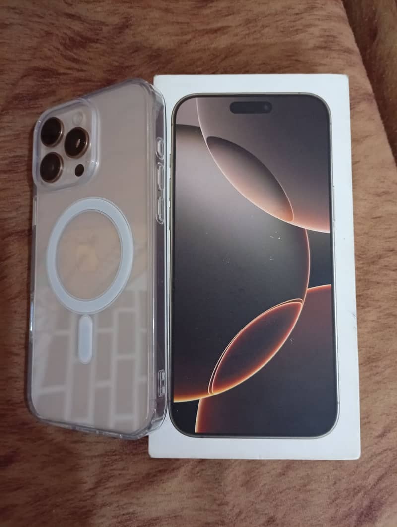 Apple iPhone 16 Pro Max 2