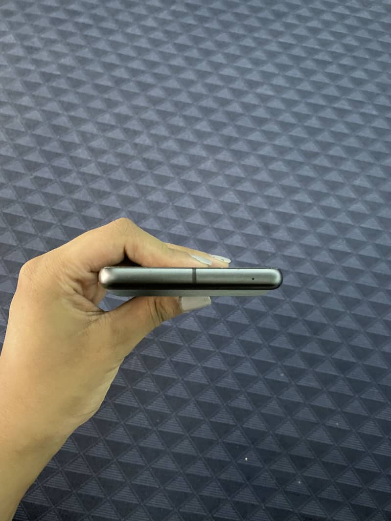 Google Pixel 7 3