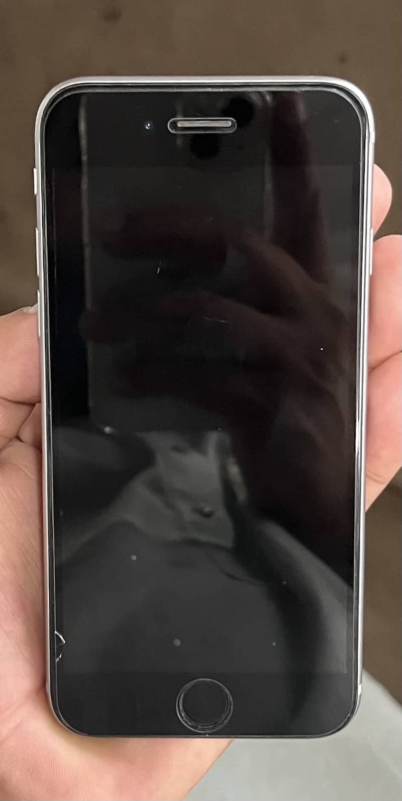 Apple iPhone 6S 4