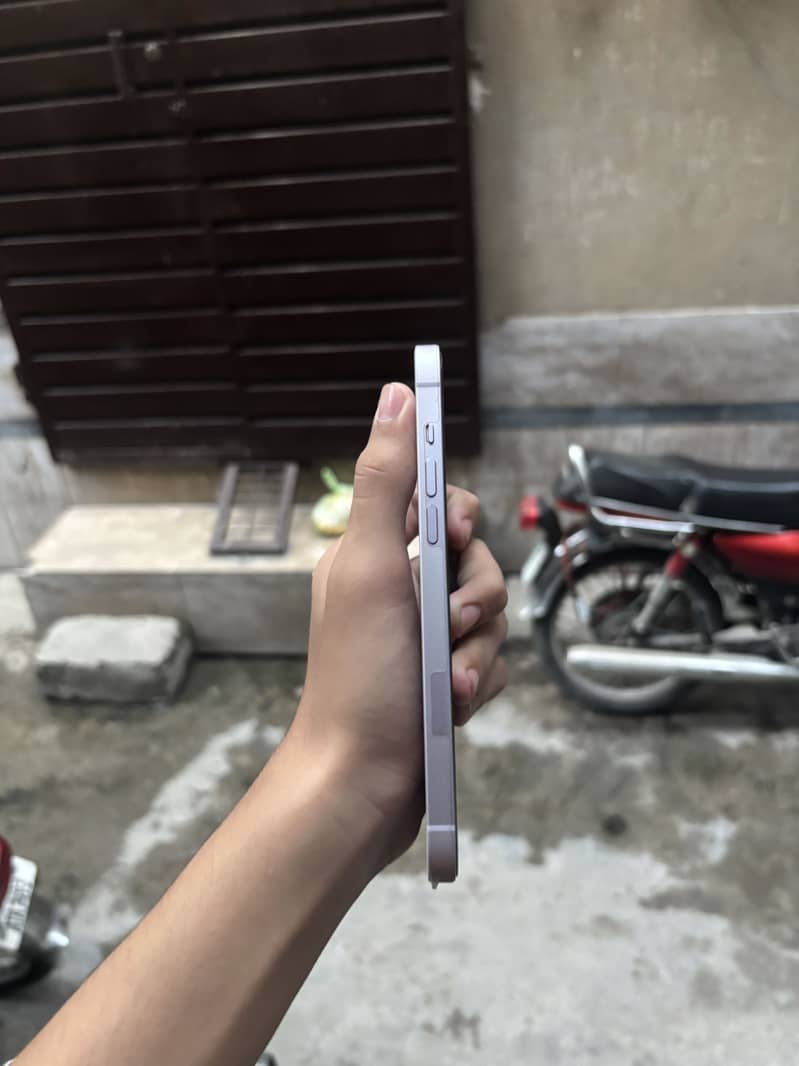 Apple iPhone 14 plus 2
