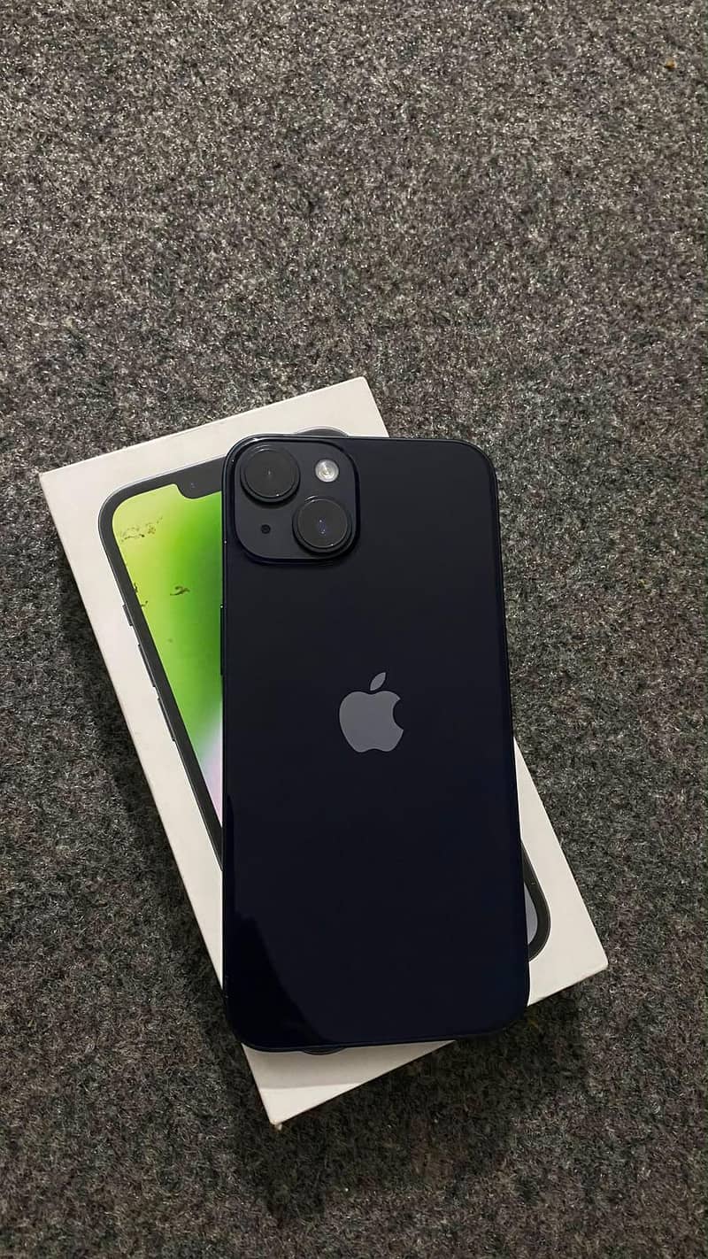 Apple iPhone 13 0