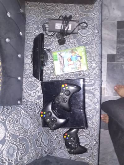 Xbox360 , 250GB