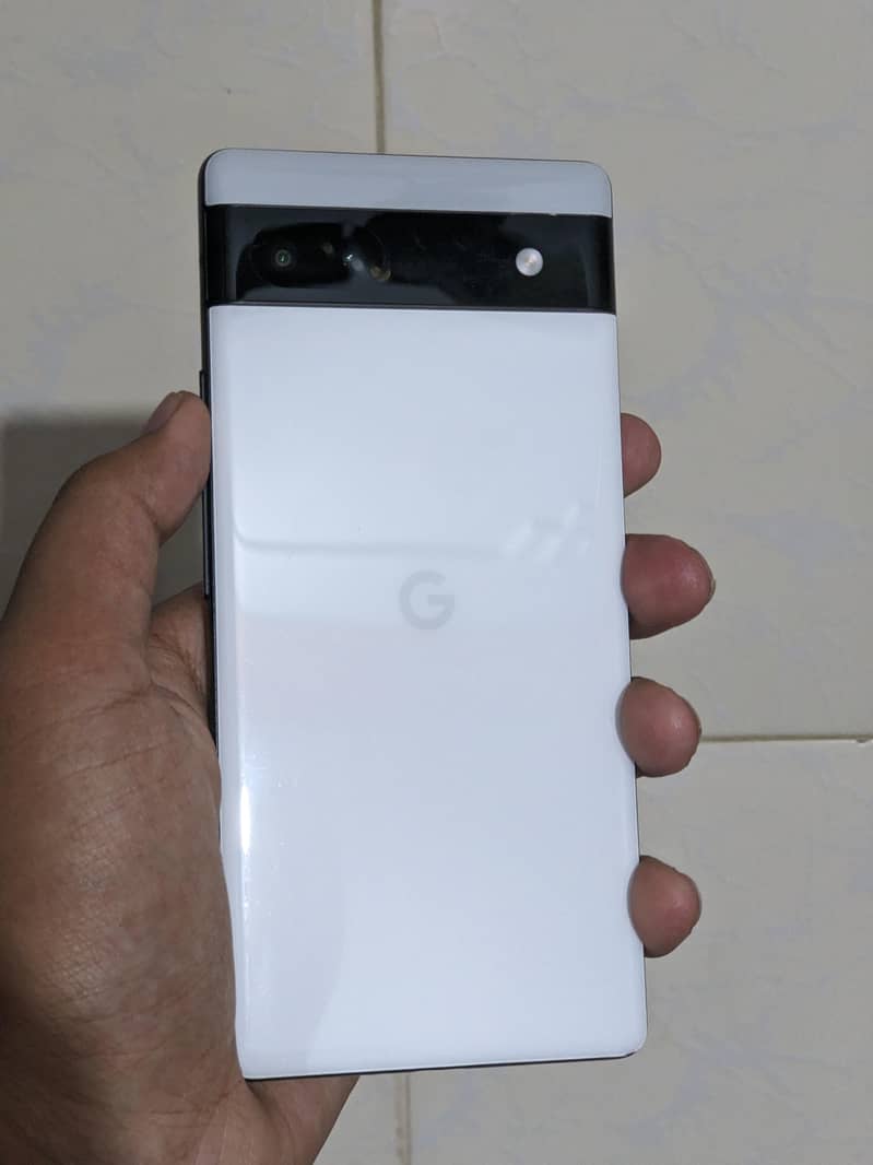 Google Pixel 6a 1