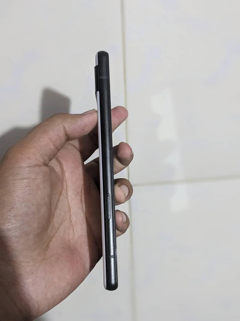 Google Pixel 6a 3