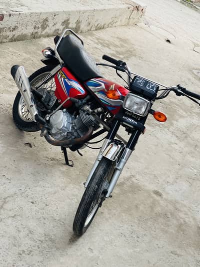 Honda 125 for sale 0.3. 2.6. 5.3. 8.8. 9.0. 0.