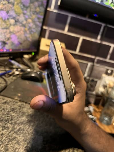 Apple iPhone 16 Pro Max