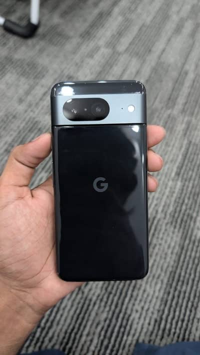 Google Pixel 8