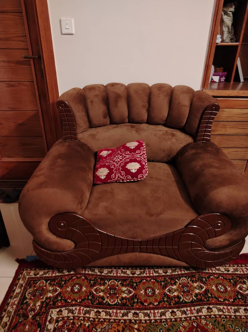 7 seater sofa set 0