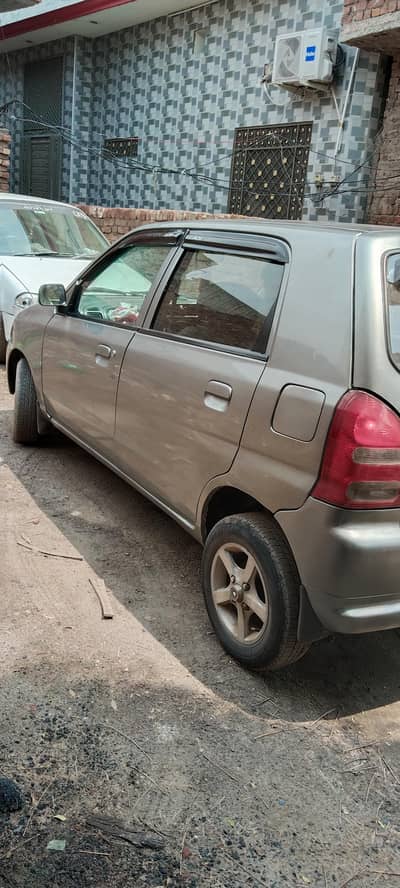 Suzuki Alto Lapin 2010