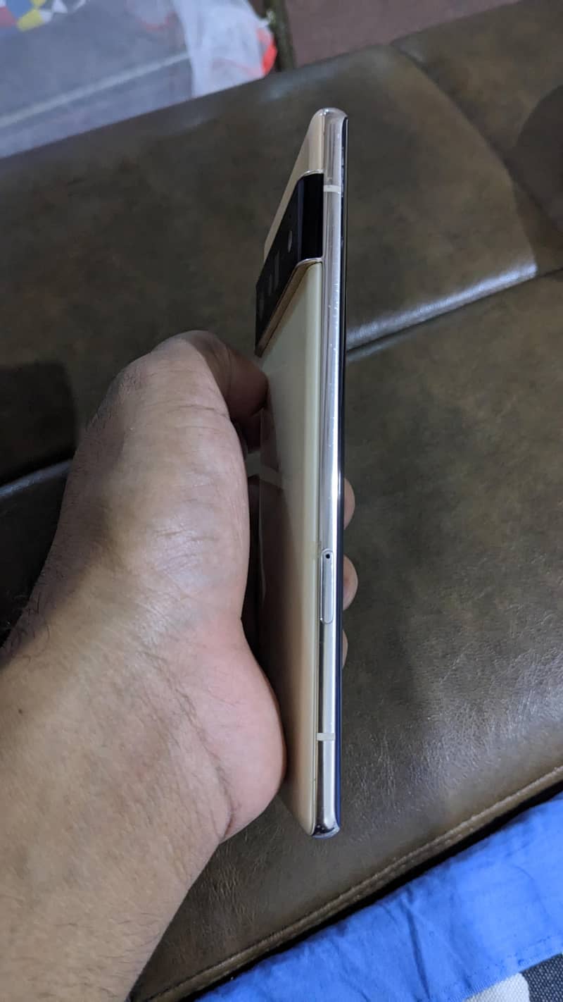 Google Pixel 6 Pro 2