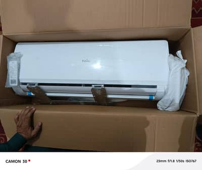 Dawlance non inverter AC